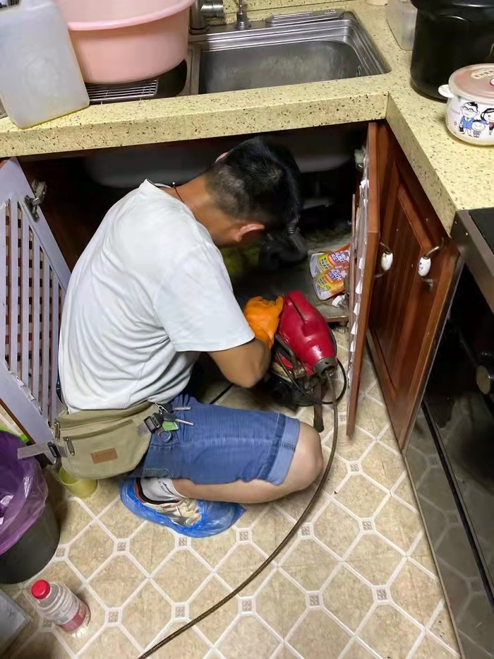 大英通下水道