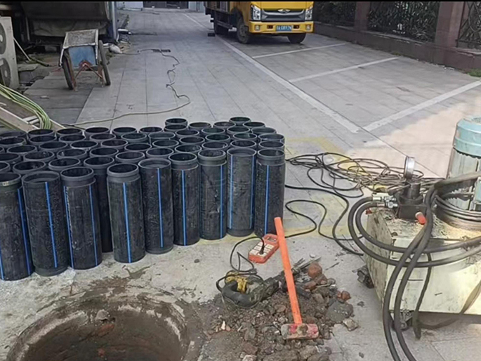 大英PE置换管厂家 DN315置换管 非开挖管短管置换